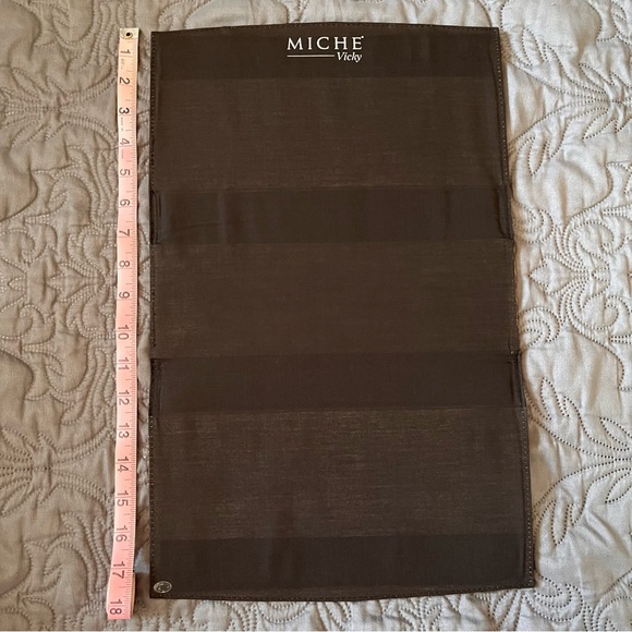 MICHE Interchangeable Cover “Vicky” Classic Shell for the Miche base bags - Picture 3 of 5